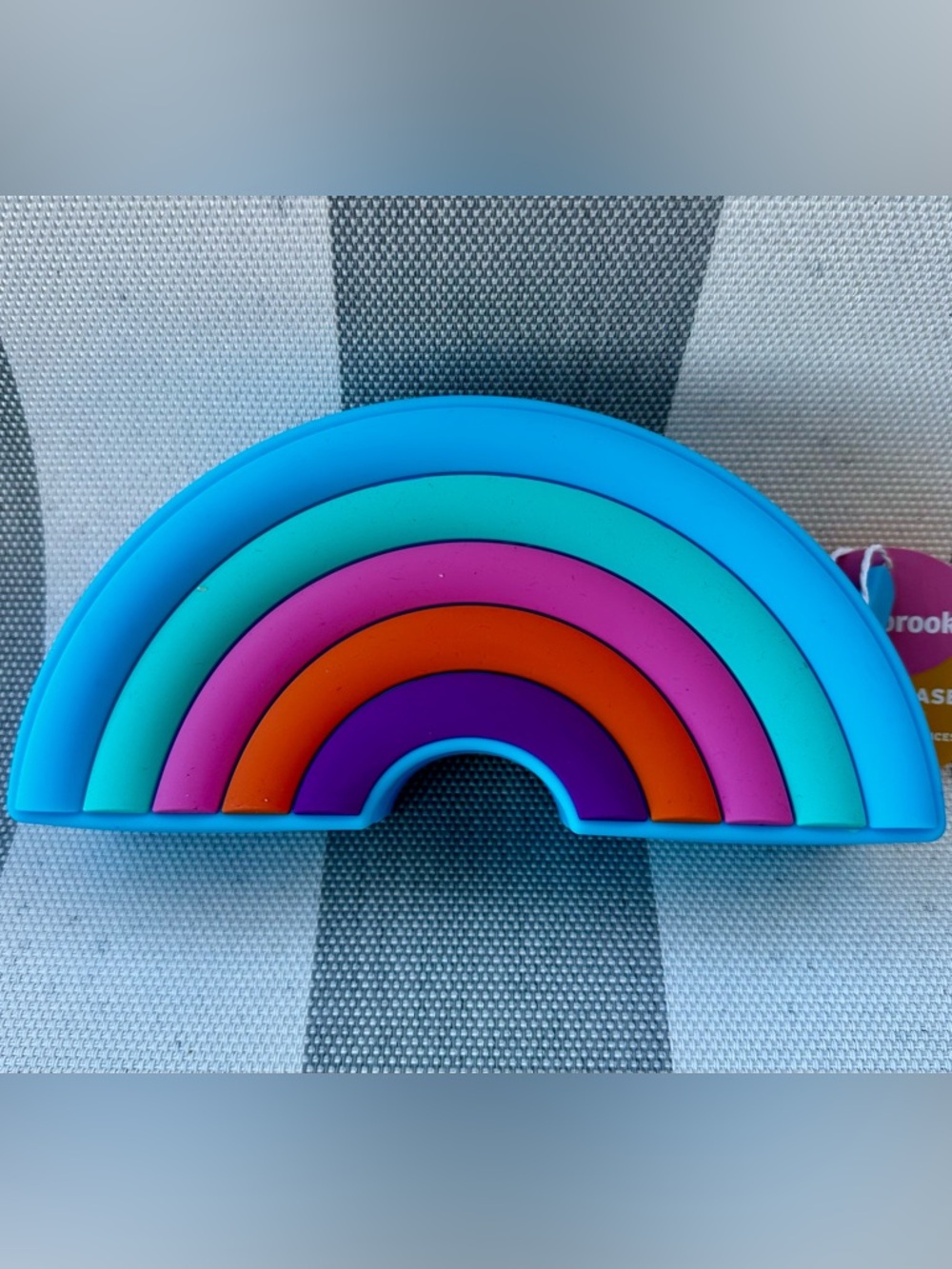 Rainbow Pencil Makeup Pouch + Lacura Aqua Gel Face Cream NWT - Picture 3 of 7